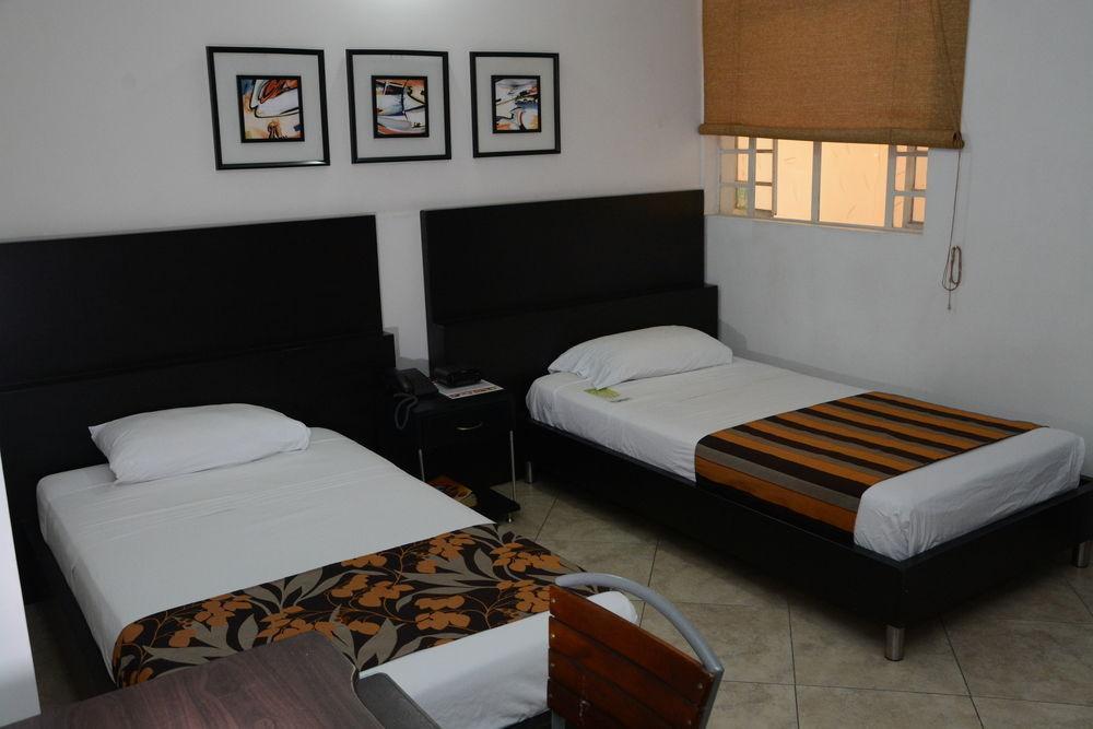 Hotel Quinta Avenida Cucuta Exterior photo